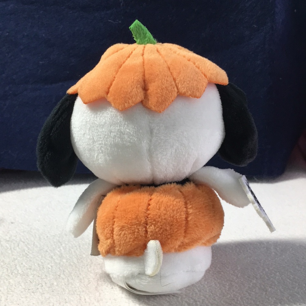 Halloween Snoopy Plush by Hallmark - Picture 3 of 15
